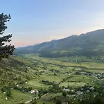 Lura Hotel