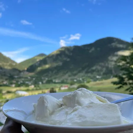 Lura Hotel Fushe-Lure