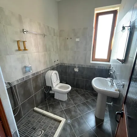 Hotel Lura Fushe-Lure