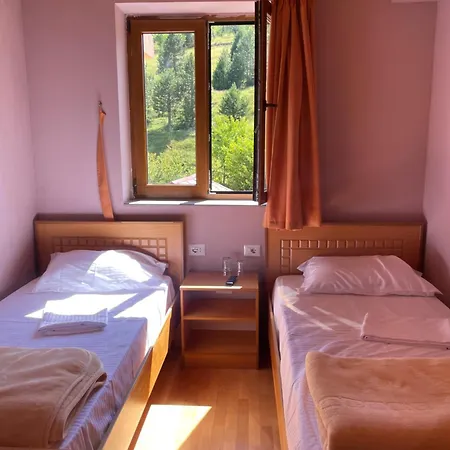 Hotel Lura