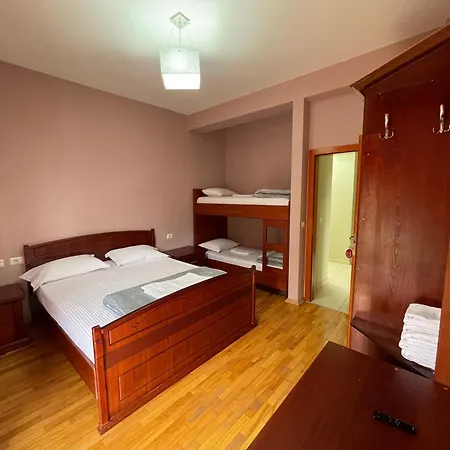 Hotel Lura Fushe-Lure