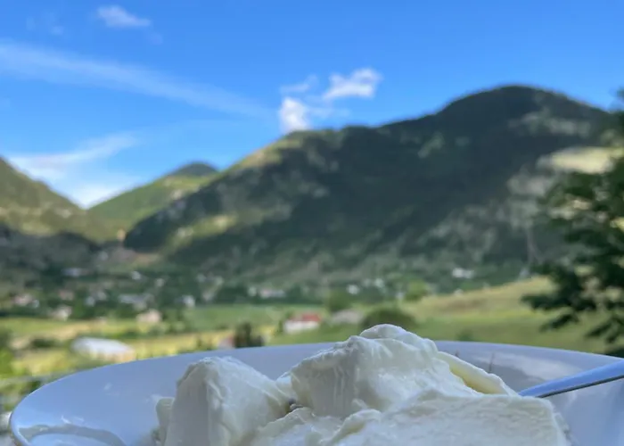 Lura Hotel Fushe-Lure